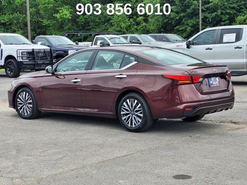 Garnet Pearl Metallic 2025 Nissan Altima 2.5 SV