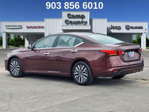 Garnet Pearl Metallic 2025 Nissan Altima 2.5 SV