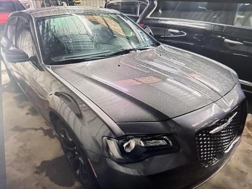 2019 Chrysler 300 S