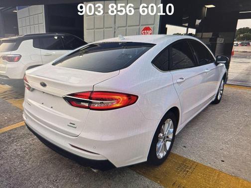 Oxford White 2020 Ford Fusion SE