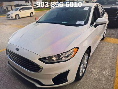 Oxford White 2020 Ford Fusion SE