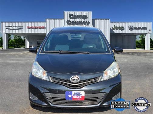 2012 Toyota Yaris L