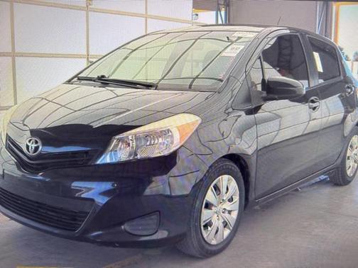 2012 Toyota Yaris L
