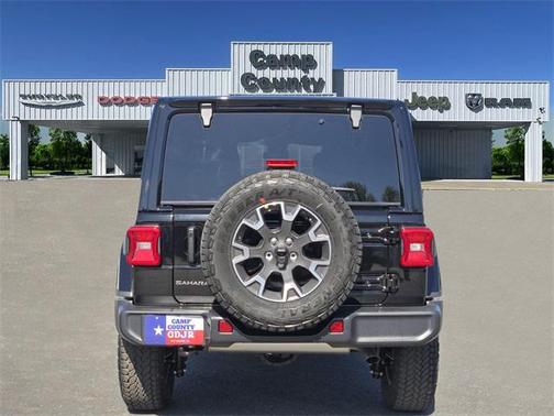 2025 Jeep Wrangler 4-Door Sahara 4x4
