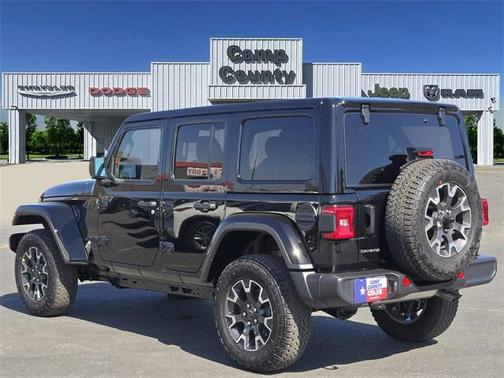 2025 Jeep Wrangler 4-Door Sahara 4x4
