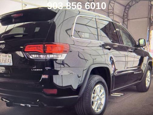 2020 Jeep Grand Cherokee Laredo