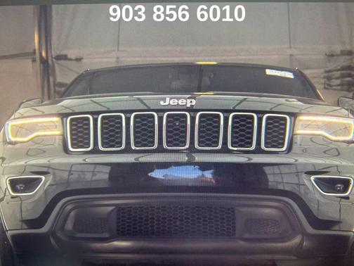 2020 Jeep Grand Cherokee Laredo