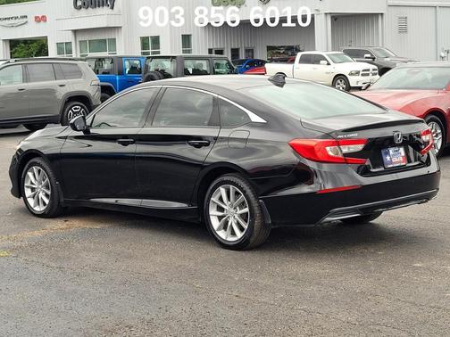 Crystal Black Pearl 2021 Honda Accord LX 1.5T