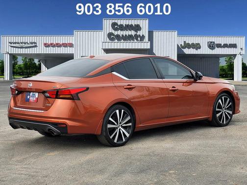 2022 Nissan Altima SR VC-Turbo FWD