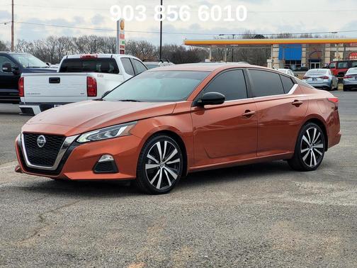 2022 Nissan Altima SR VC-Turbo FWD