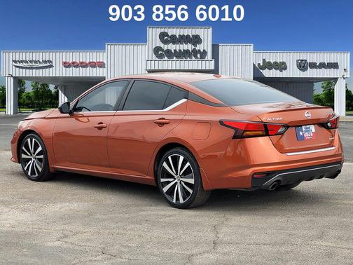 2022 Nissan Altima SR VC-Turbo FWD