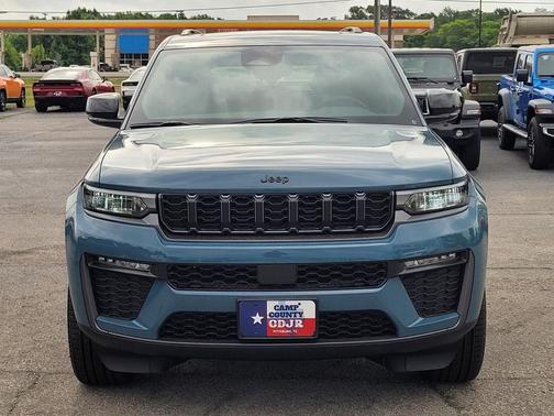 steel blue 2026 Jeep Grand Cherokee Limited