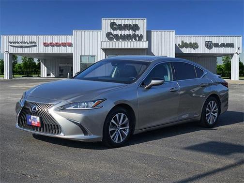 2019 Lexus ES 300h Luxury