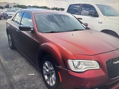 2016 Chrysler 300 S
