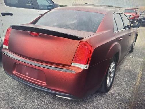 2016 Chrysler 300 S