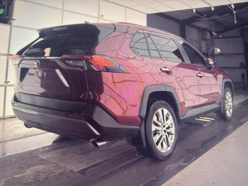 2020 Toyota RAV4 Limited