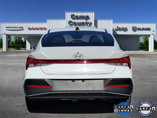 2025 Hyundai ELANTRA SEL