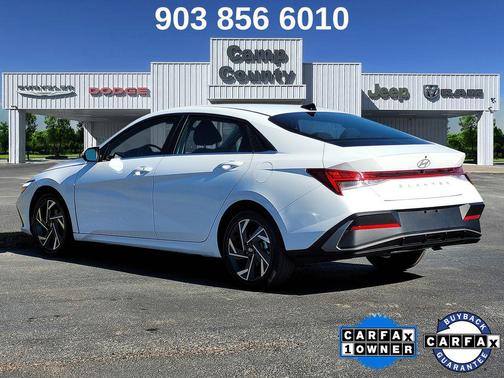 2025 Hyundai ELANTRA SEL