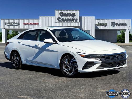 2025 Hyundai ELANTRA SEL