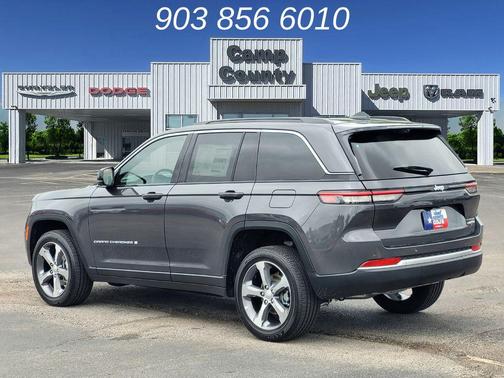 Baltic Gray Metallic Clearcoat 2026 Jeep Grand Cherokee Limited