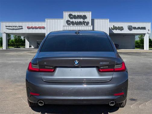 2021 BMW 330 xDrive