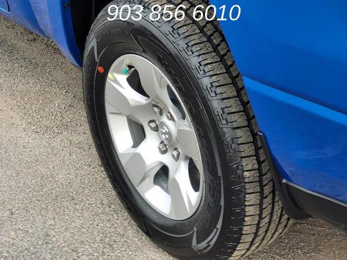Hydro Blue Pearlcoat 2026 RAM 1500 Tradesman