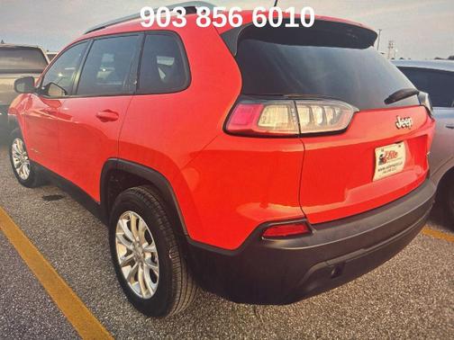 Spitfire Orange Clearcoat 2021 Jeep Cherokee Latitude