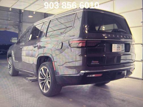 2022 Jeep Wagoneer Series III 4x4