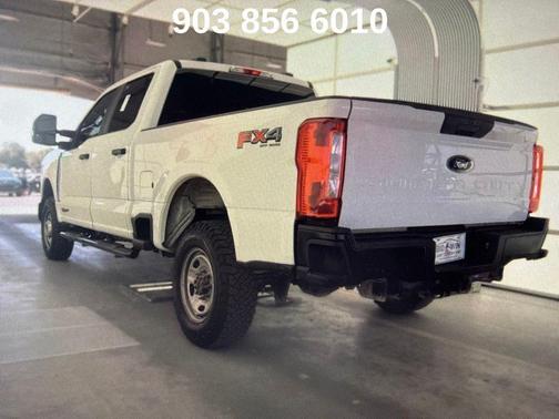 Oxford White 2023 Ford F-250 XL