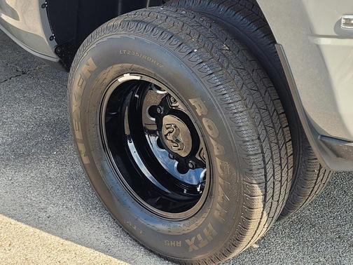 Ceramic Gray Clearcoat 2026 RAM 3500 Lone Star Crew Cab 4x4 8' Box