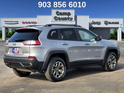 2020 Jeep Cherokee Trailhawk