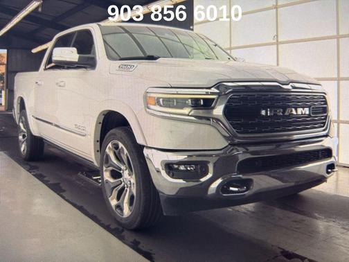 Ivory White Tri-Coat Pearlcoat 2022 RAM 1500 Limited