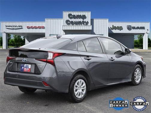2022 Toyota Prius L