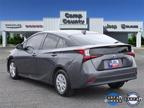 2022 Toyota Prius L
