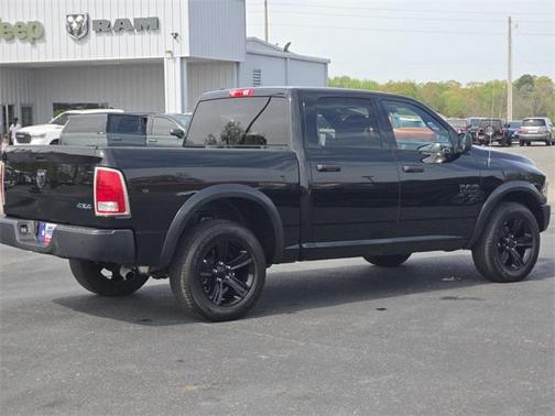 2024 RAM 1500 Classic Warlock Crew Cab 4x4 5'7' Box