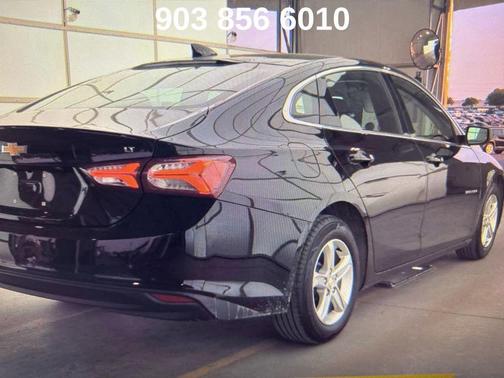 2022 Chevrolet Malibu FWD LT
