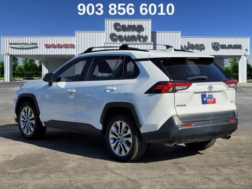 2020 Toyota RAV4 XLE Premium