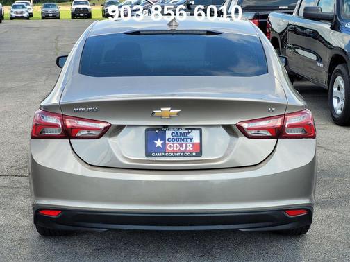 Mineral Gray Metallic 2022 Chevrolet Malibu FWD LT