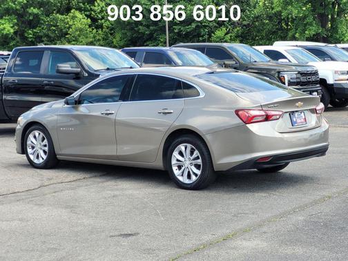 Mineral Gray Metallic 2022 Chevrolet Malibu FWD LT