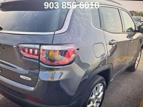 2023 Jeep Compass Latitude Lux