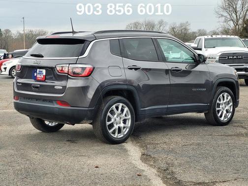 2023 Jeep Compass Latitude Lux