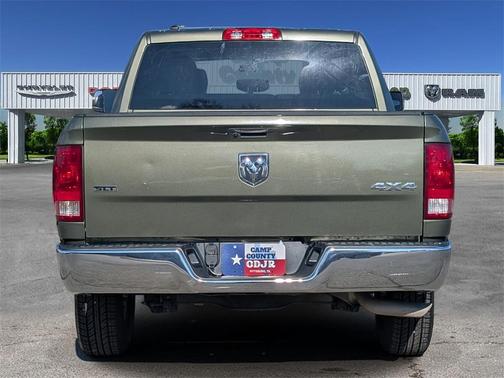 2021 RAM 1500 Classic SLT