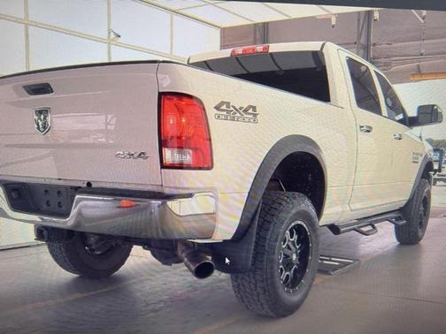 2017 RAM 2500 Tradesman Crew Cab 4x4 6'4' Box