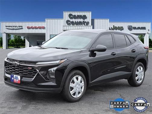 2025 Chevrolet Trax LS