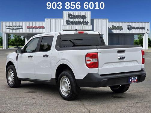 OXFORD WHITE 2022 Ford Maverick XL