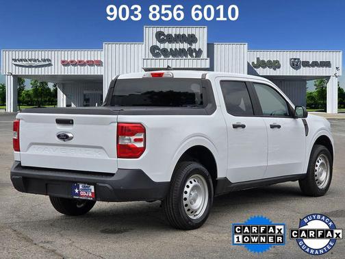 OXFORD WHITE 2022 Ford Maverick XL
