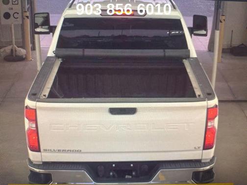 Summit White 2021 Chevrolet Silverado 2500 LT