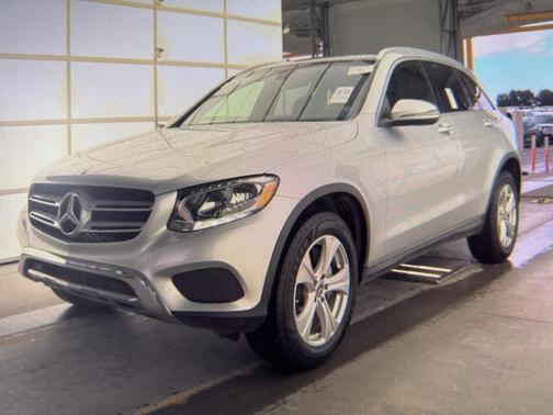 2018 Mercedes-Benz GLC 300 Base