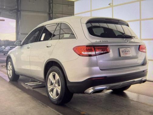 2018 Mercedes-Benz GLC 300 Base