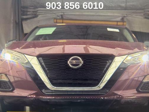 2021 Nissan Altima SR FWD